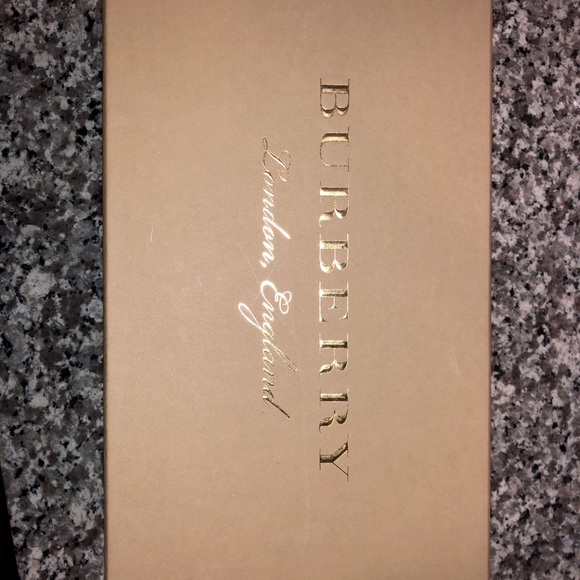 Burberry Espadrilles - Picture 5 of 5